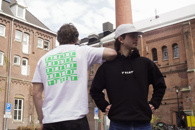 TRIAT Kapuzenpullover 