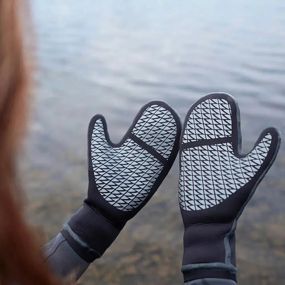 Zone3 Neoprene Thermo Tech Swim Gloves